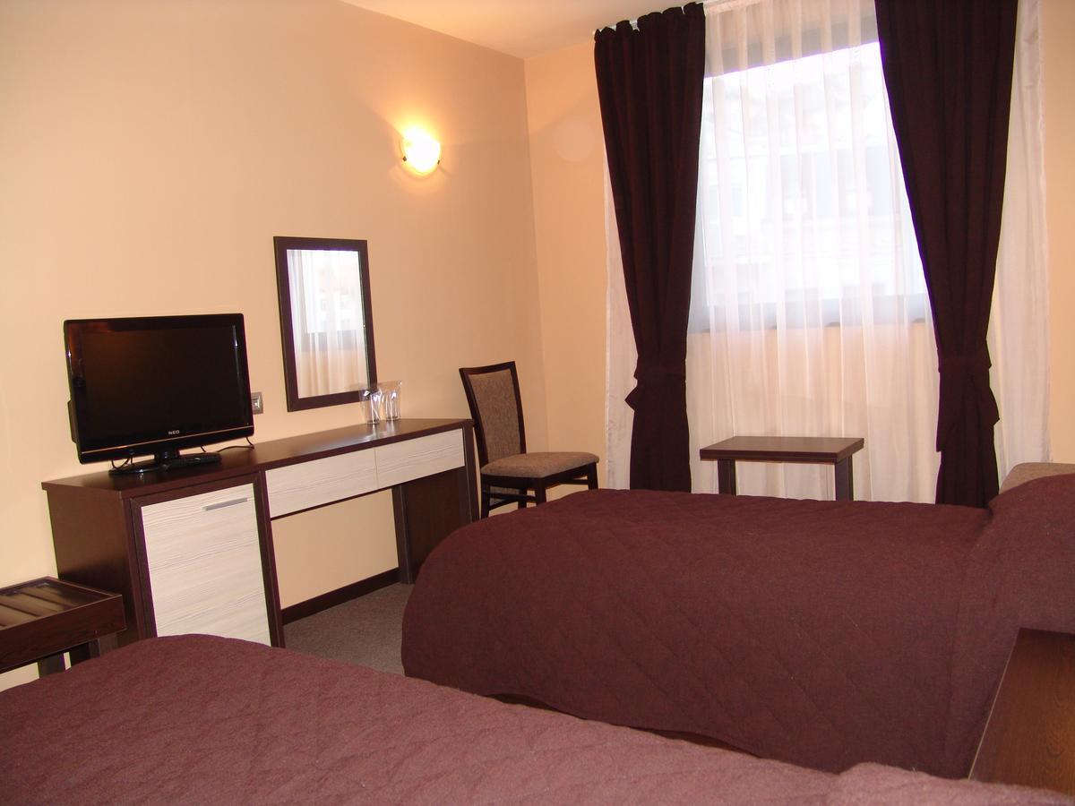 Hotel Lovech Luaran gambar