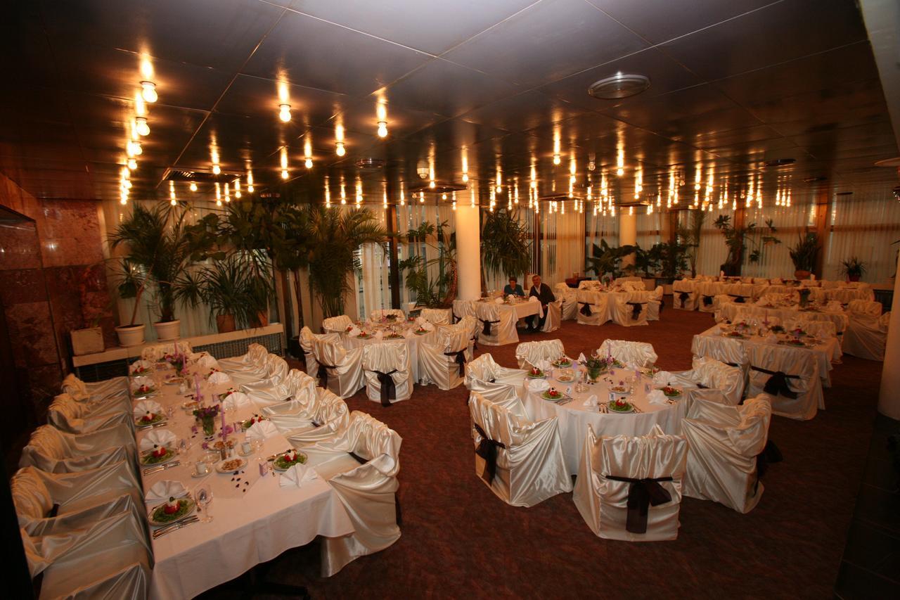 Hotel Lovech Luaran gambar