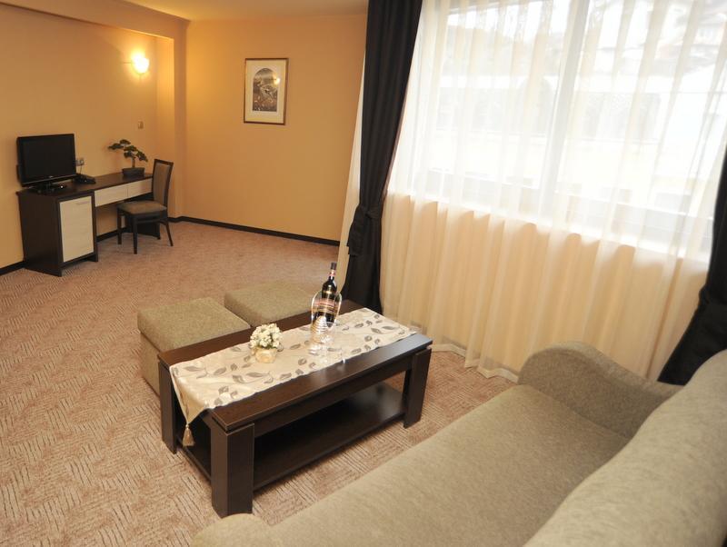 Hotel Lovech Luaran gambar